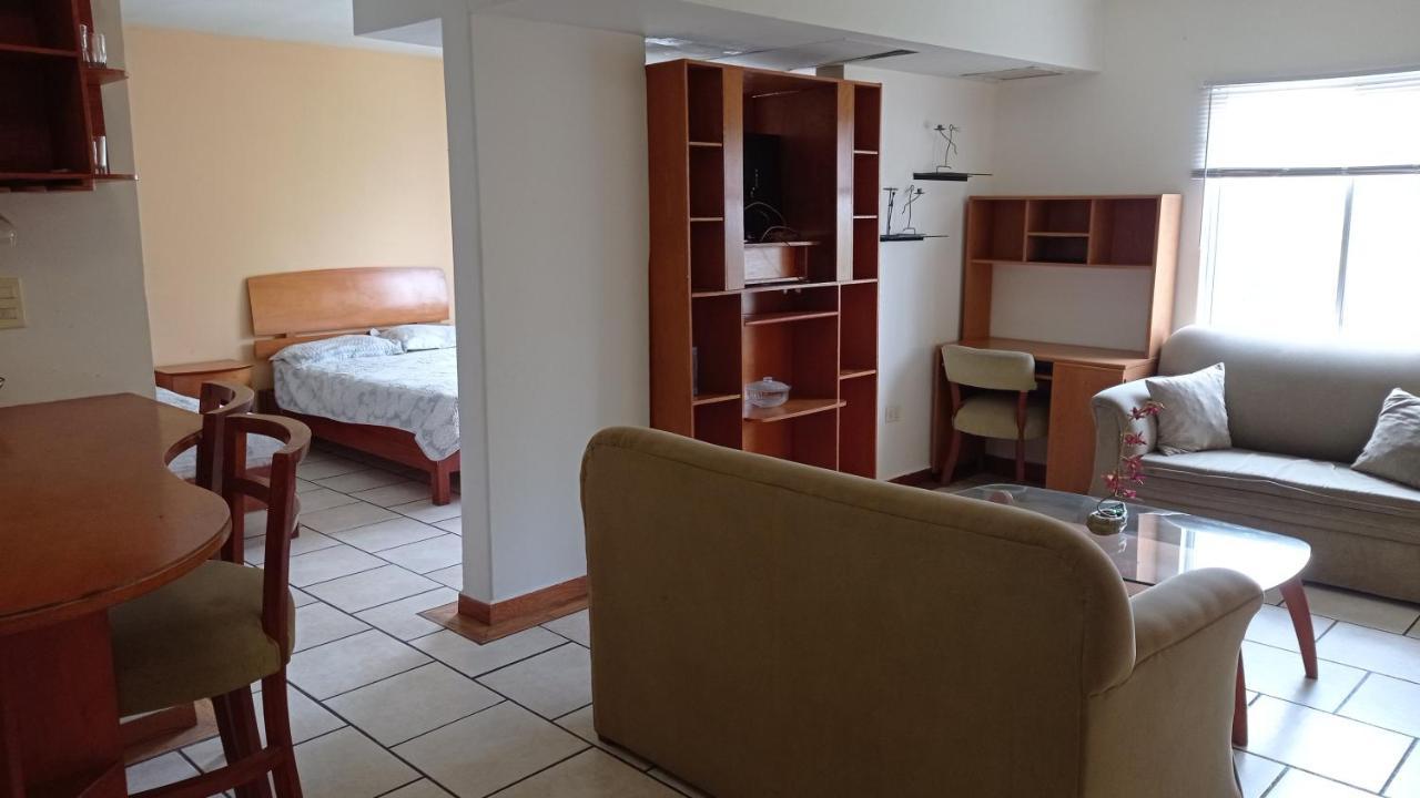 Confort Ejecutivo Suites Lindavista Guadalupe (Nuevo Leon) Exterior foto